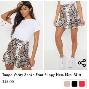 Snake print skirt XS NEW w tag